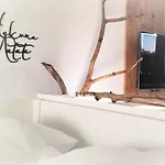 Cozy Freedom Snow Bike Hike Enjoy 200mbit