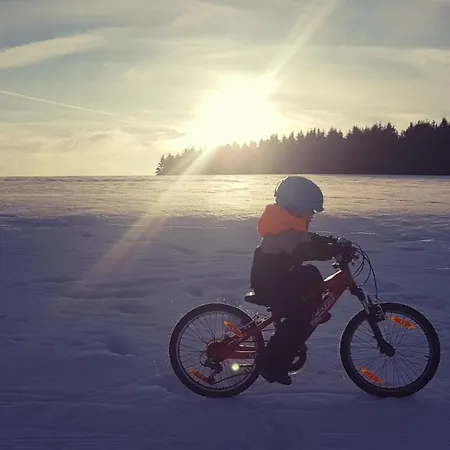 Cozy Freedom Snow Bike Hike Enjoy 200mbit Apartman *