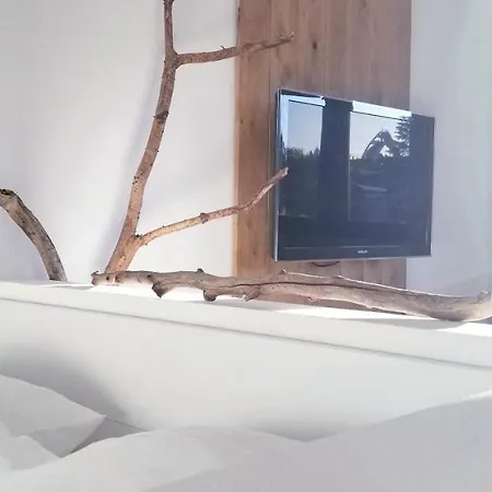 Cozy Freedom Snow Bike Hike Enjoy 200mbit Apartman *